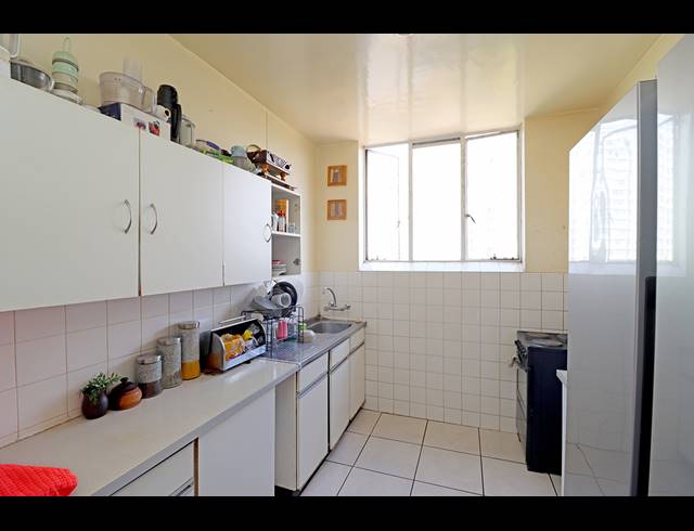 2.5 BEDROOM APARTMENT FOR SALE IN BEDFORD GARDENS